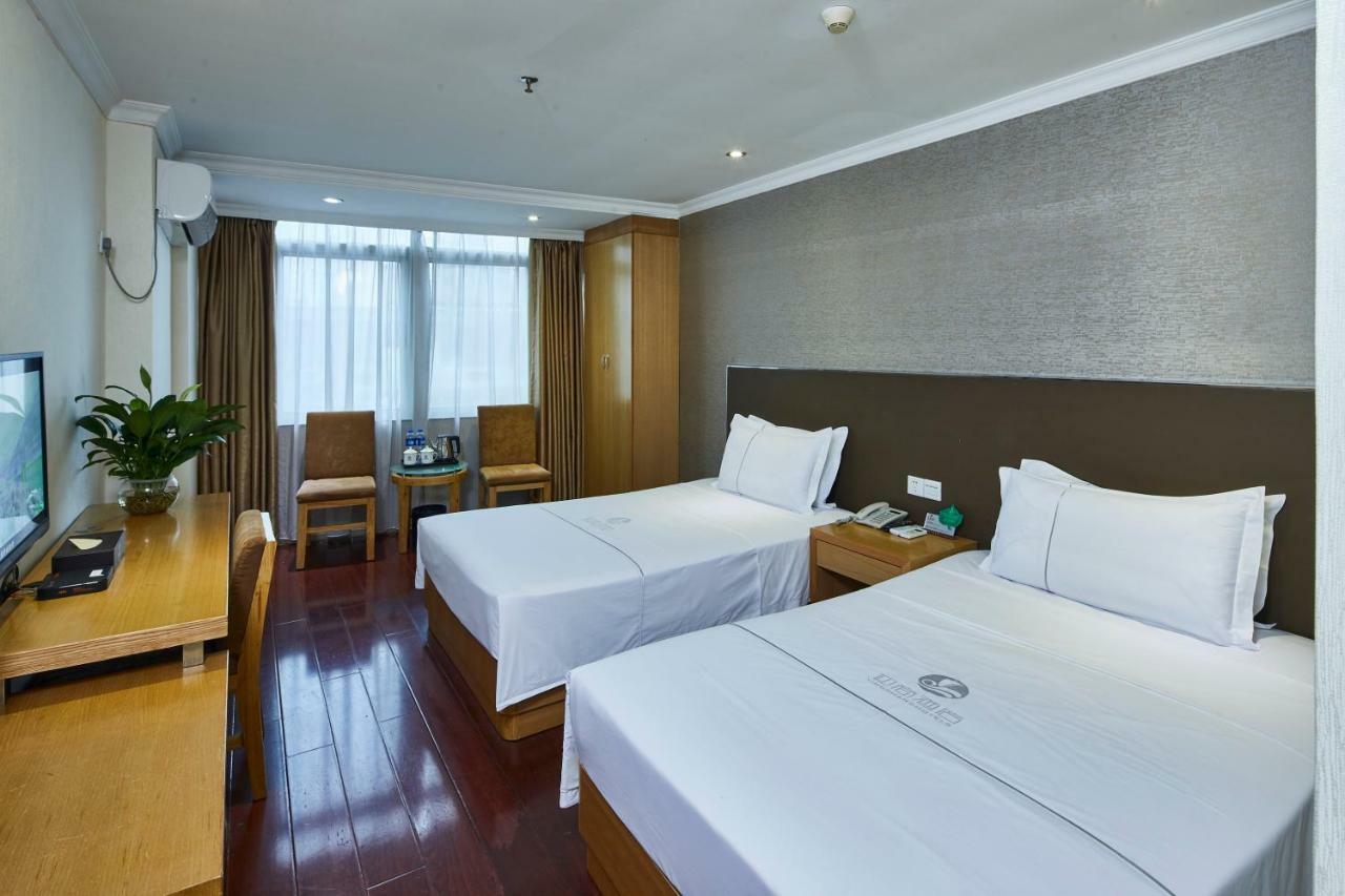 Insail Hotels Canton Extérieur photo