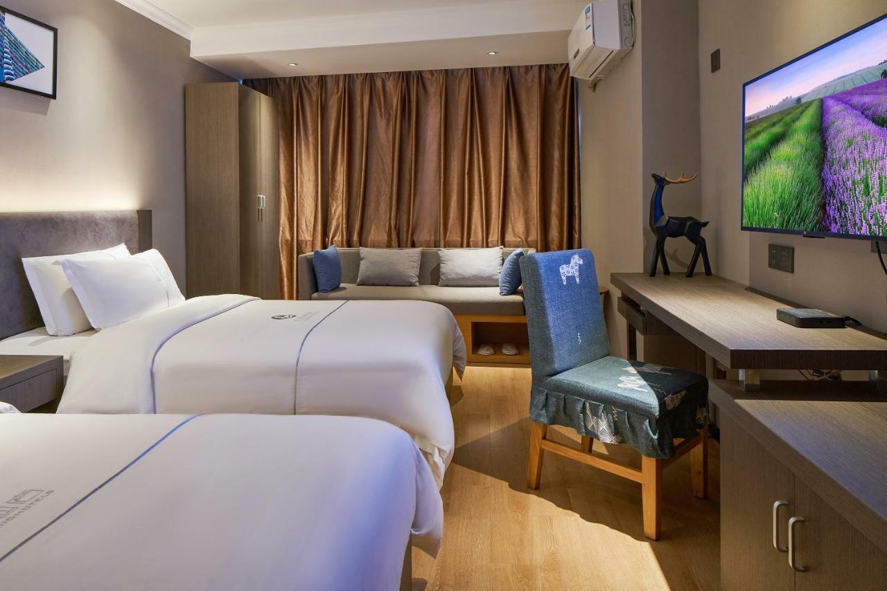 Insail Hotels Canton Extérieur photo