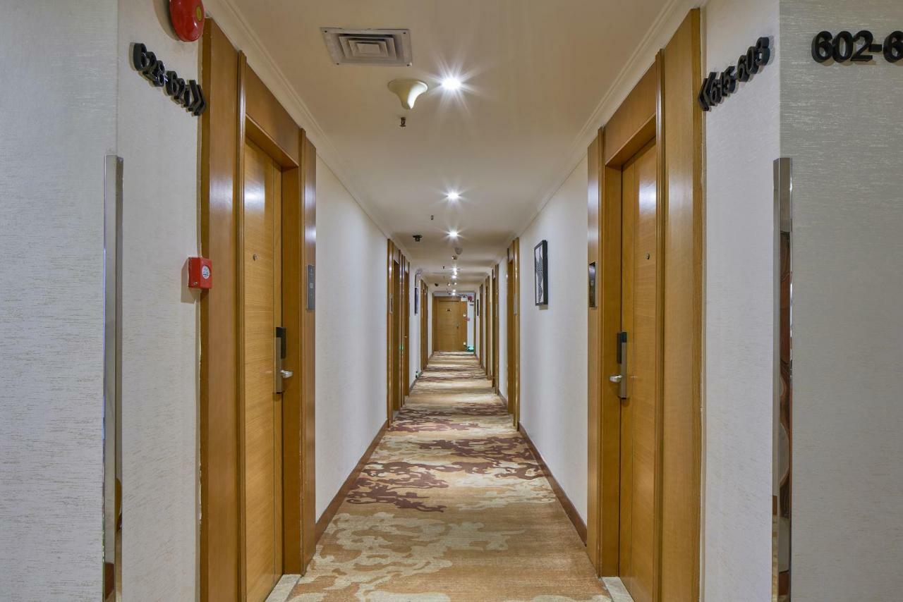 Insail Hotels Canton Extérieur photo